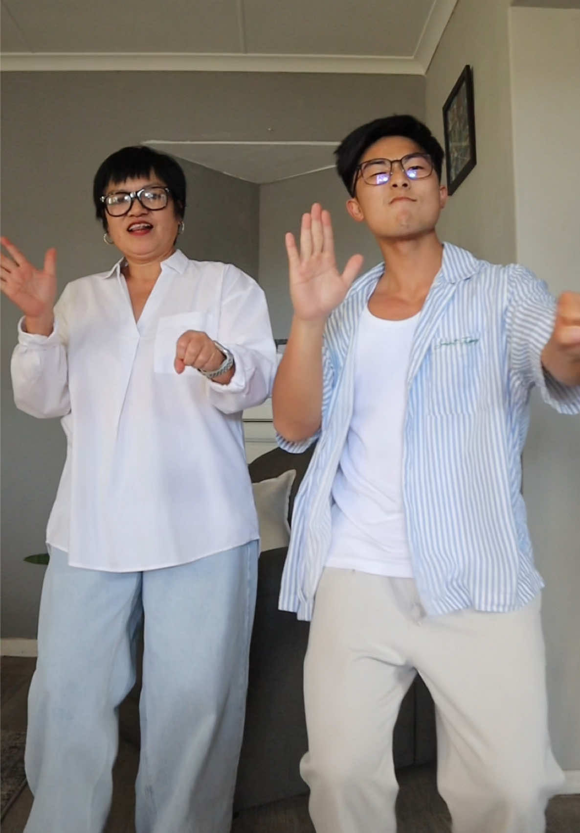 A post by @chadjones957 on TikTok caption: Who spoiled their mums this weekend? 🫶🏼 Love ya mum @Gayle Jones #uJonesFam #mumsoftiktok #dance #trend #family #MothersDay #familydance @CIZA 