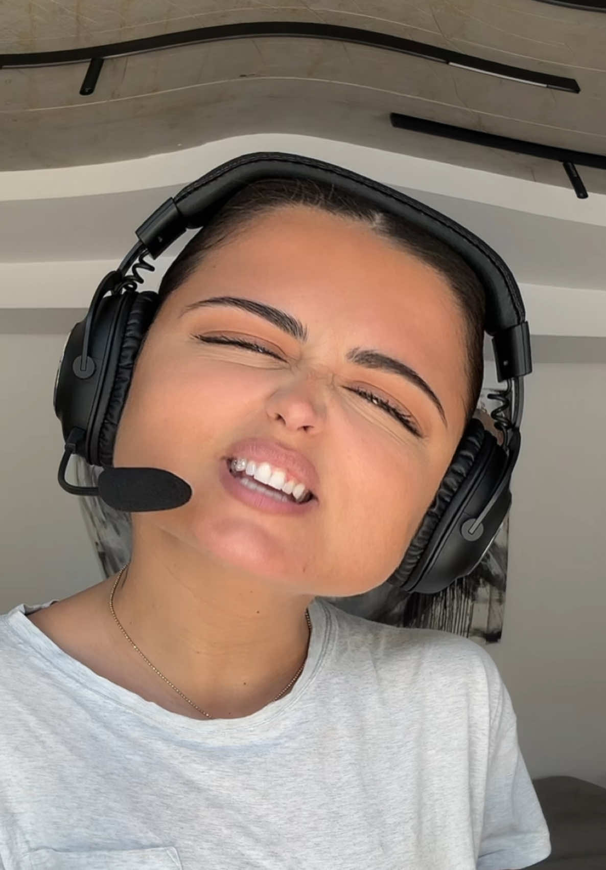 A post by @antonia on TikTok caption: WAIT TILL THE END!