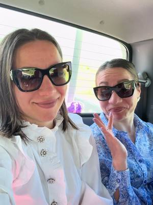 A post by @ninaeva18 on TikTok caption: Ka lene familjen…🥺! #fyp #albaniantiktok #albanian #albaniangirl #tiktokshqip #pertyshqip 
