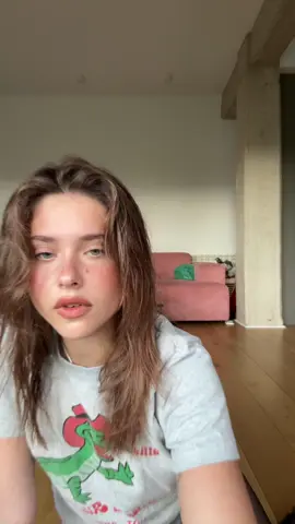 A post by @itsnicolewallace on TikTok