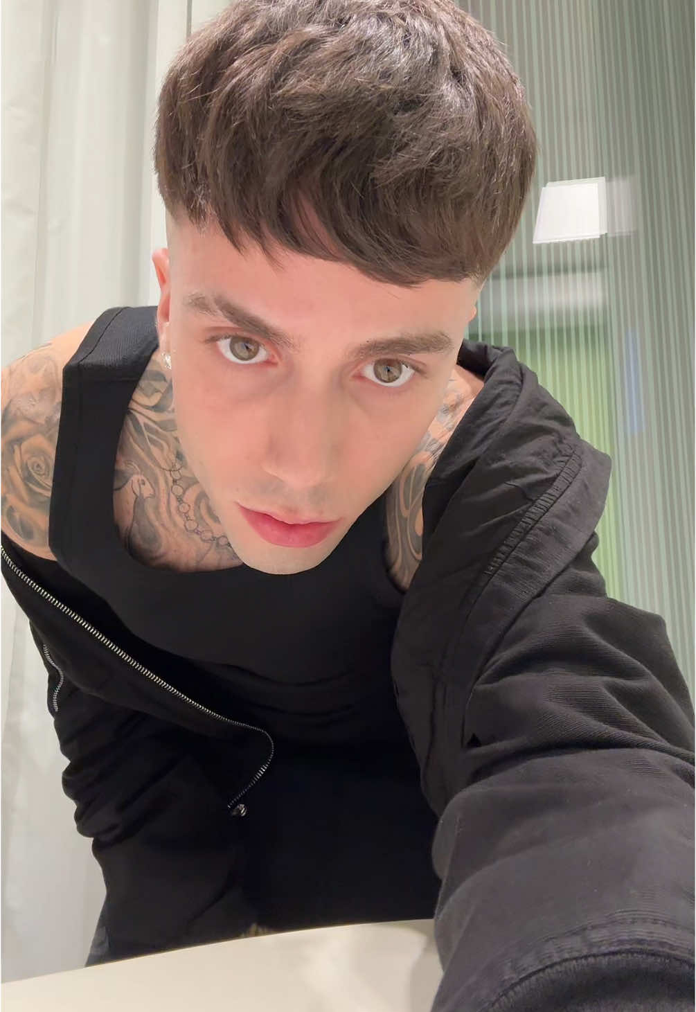 A post by @tonyboygohardd on TikTok caption: hanno detto molte cose su di noi 🤴🏼👸🏼
