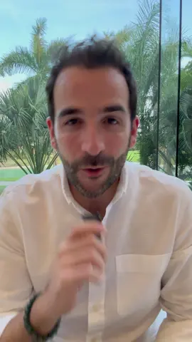A post by @rodrigogarciaplat on TikTok caption: El el link de nuestro perfil conocerás toda la info para que empieces tu transformación. Esto no es solo un taller. Es el punto de partida para que construyas una vida que de verdad se sienta tuya. Yo no trabajo con etiquetas ni diagnósticos. Trabajo con personas que, aunque no tengan una “patología”, están cansadas de no sentirse plenas, de no entenderse, de no saber por dónde empezar a cambiar. Me dediqué a crear una metodología efectiva, que combina biología, personalidad y psicología… para ayudarte a descubrir quién eres en esencia, qué te duele desde la infancia y qué necesitas realmente para sanar y avanzar. No quiero que solo tomes un taller. Quiero ayudarte a vivir mejor. A que te relaciones mejor contigo, con los demás, con tu historia. A que por fin puedas ser tú, sin disfraz, sin culpa, sin carga. He acompañado a más de 100,000 personas en este camino.Y ahora quiero hacerlo contigo. Ve al link de mi perfil y déjame ayudarte a transformar tu vida. Y, si tú quieres, también la de muchos más.