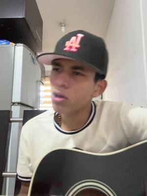 A post by @uriel_vrr on TikTok caption: Una palomita🕊️❤️#paratiiiiiiiiiiiiiiiiiiiiiiiiiiiiiii #foryoupage #fyp #viralvideos #VoiceEffects #fyp 