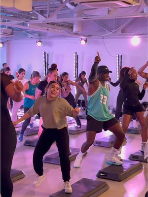 A post by @juliusburphy on TikTok caption: The London Pop up class was everything 🔥🔥 When should I come back?  #fyp #foryoupage #stepperton #juliusburphy #hiphopstepaerobics #afrostep #funcardio #nike #wineponlive 