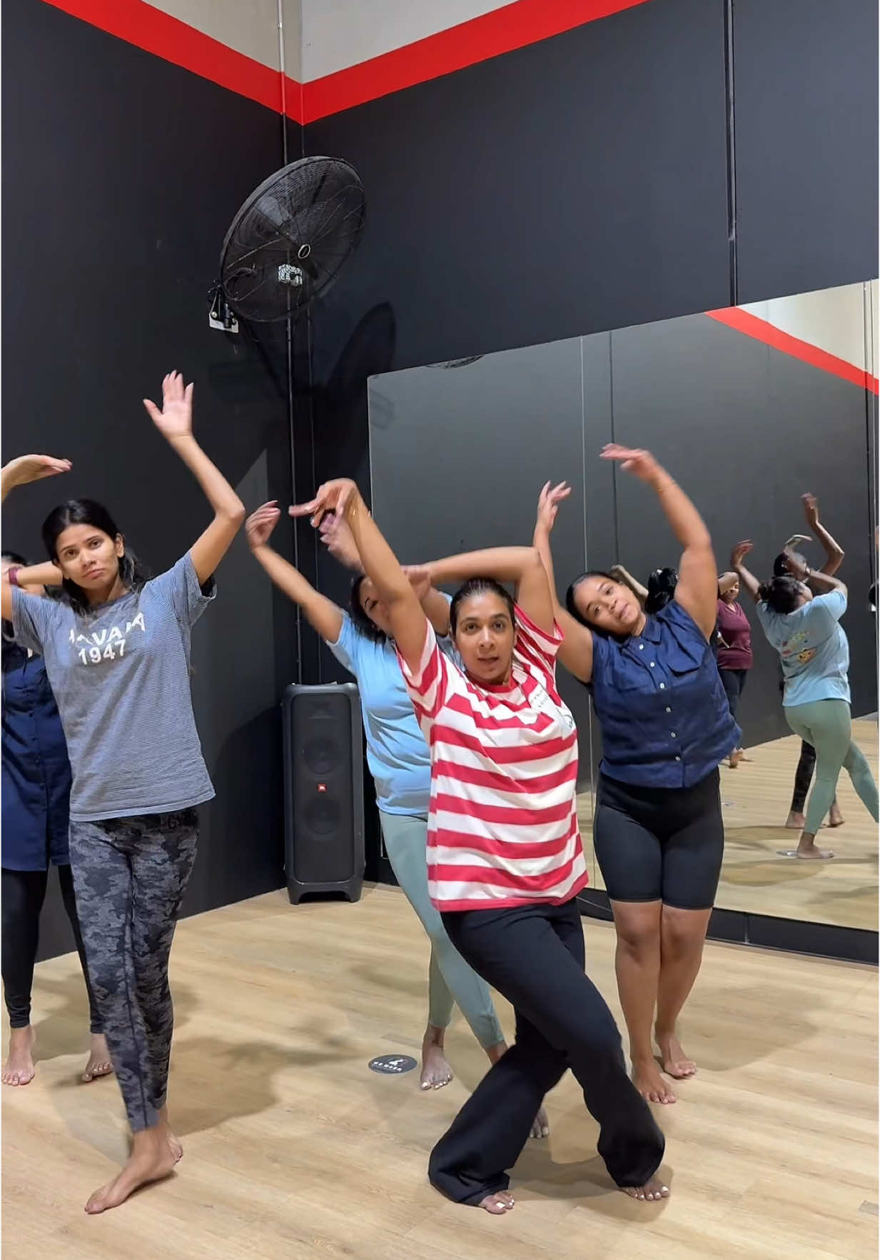 A post by @sachini1107 on TikTok caption: Please පාඩුවෙ ඉන්න දෙන්න 🫣 . After class jam #bollywithsach 🇦🇺 #fyp #sachininipunsala 