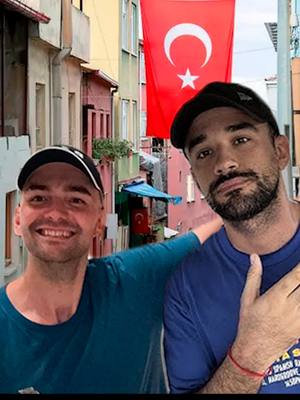 A post by @elxokas on TikTok caption: nos fuimos a Turquía👨‍🦲