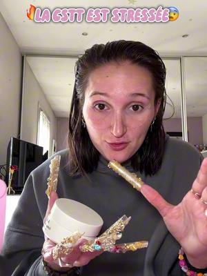 A post by @evacstt on TikTok caption: J’en ai marre d’être comme ça je vous jure🥲🥲 encore merci @NYX COSMETICS FRANCE pour l’invitation !!💅🏼✨🎀#viral #trend #comedi #humour 