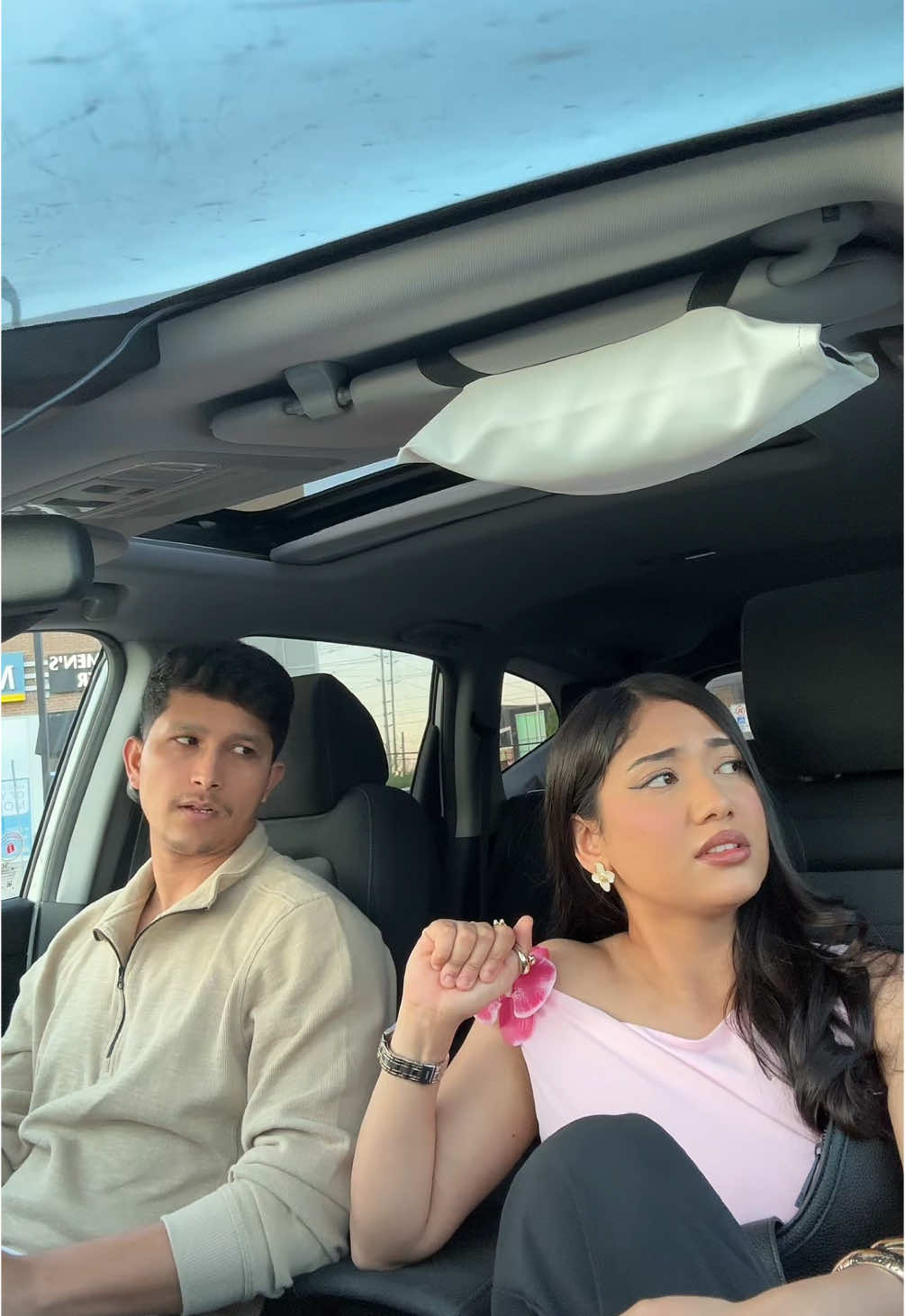 A post by @priyanka.bhattarai0 on TikTok caption: Sorry, duitai hudaina re 😭🤣 #fypシ #featureme #trending #nepali🇳🇵 #nepalicouples #couples 