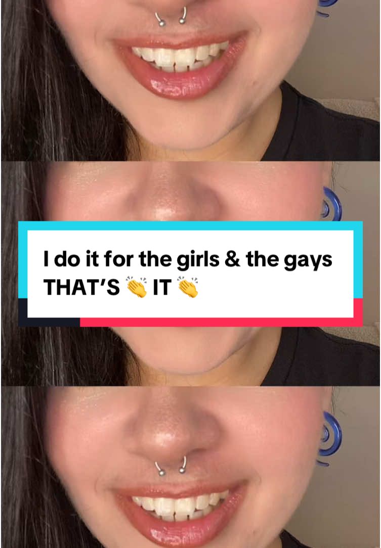 A post by @theonemusicmaniac on TikTok caption: I do it for the girls and the gays THAT’S 👏 IT 👏 #fyp #ayesha #yummy 