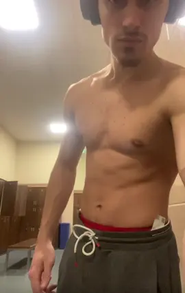 A post by @andrei_stroia on TikTok caption: Don’t get fooled by social media . Putting on 10kg slowly is also progress. Proud of this 