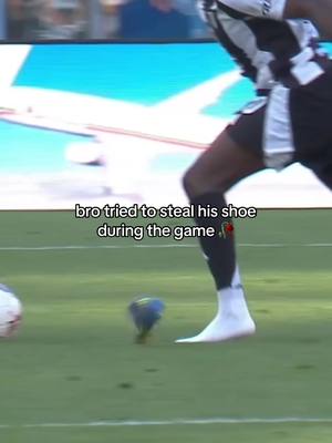 A post by @juventus on TikTok caption: He can’t play without it 😭🙏 #meme #shoes #kolomuani #juventus 