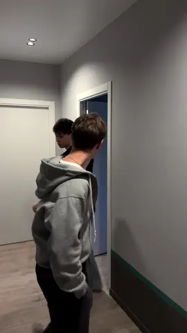 A post by @seneamin on TikTok caption: До конца! 
