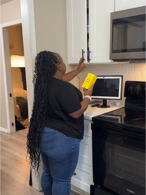 A post by @janiceyalittle on TikTok caption: The @Beekeeper’s Naturals kid immune support pouches are a must in this house for immune support. You can get these directly on their website at beekeepersnaturals.com! Order yours today! #beekeepersnaturalspartner #propolis #immunesupport #momhack #vitaminc