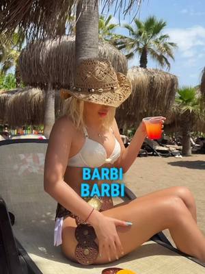 A post by @barbiafrika on TikTok caption: Ko se slaže?😂😂#explore #barbiafrika #viral #balkan #afroditamarmelada 