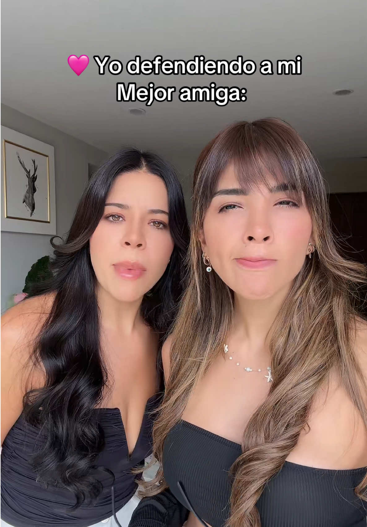 A post by @surysadai on TikTok caption: Con mis amigas no 🫶🏼❤️😇 @Frida Urbina #love #bff #comedy 