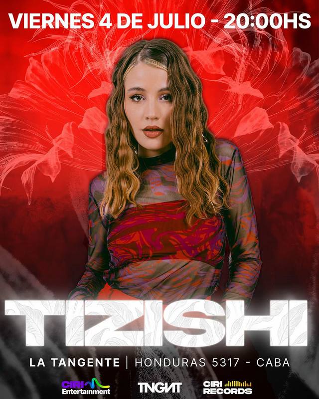 A post by @tizishii on TikTok caption: PRIMER SHOW EN VIVO EN BUENOS AIRES, EN LA TANGENTE ❤️ un sueño cumplido 😭
