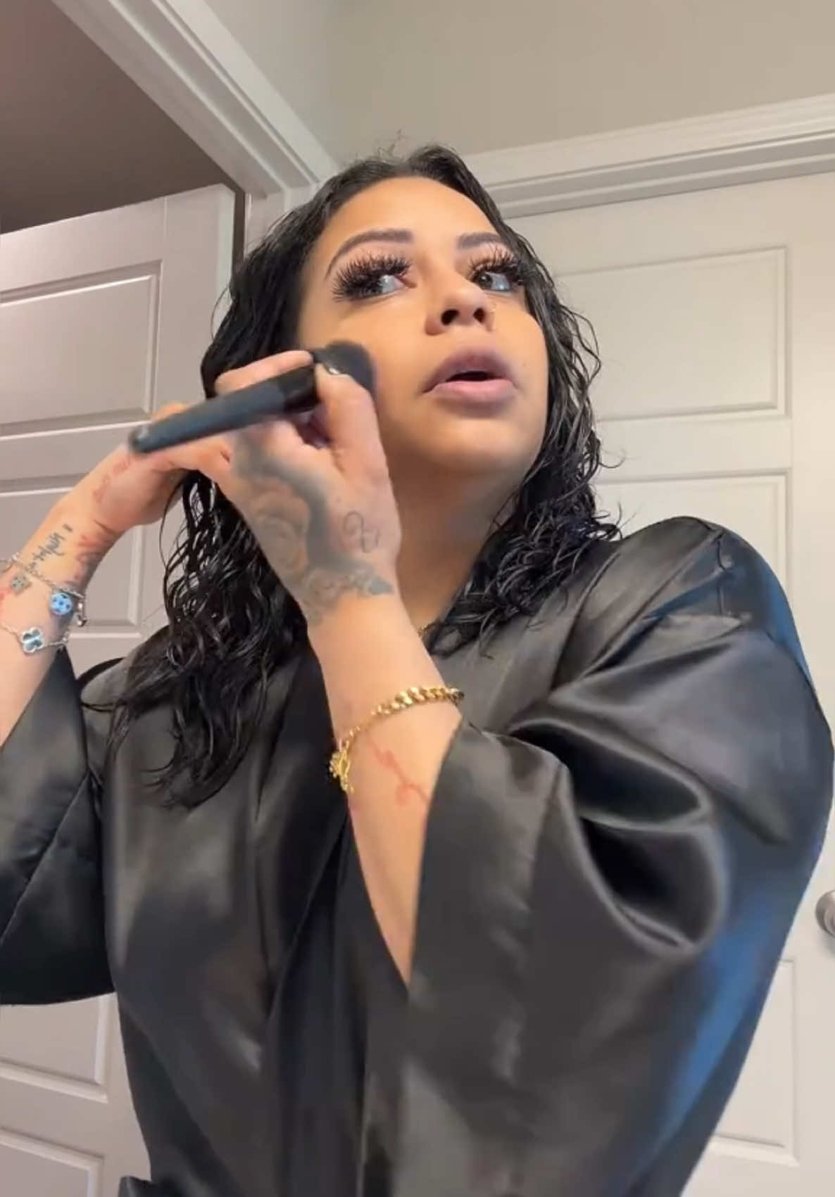 A post by @itscarmeeenn on TikTok caption: idk pt 1 