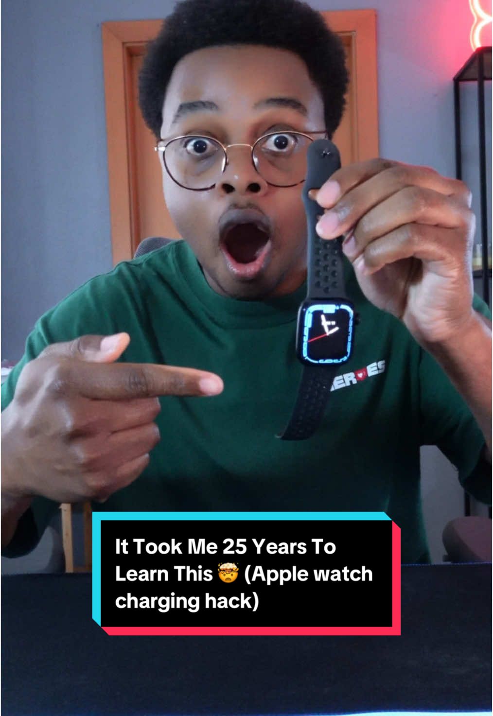 A post by @superherointraining on TikTok caption: It Took Me 25 Years To Learn This 🤯 (Apple watch charging hack) #how #lifehack #atevthing #fyp 