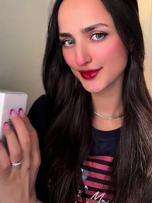 A post by @saraiqbale on TikTok caption: Stabilisateur de caméra  #pourtoi #tiktokshop #france 
