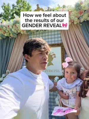 A post by @taylorrandsoph on TikTok caption: It’s HAPPENINGGGG!!!💕#taylorandsoph #parents #genderreveal #girlmom #girldad #reaction 