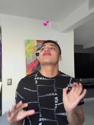A post by @fernanditounickop on TikTok caption: 💕💕💕 #elmalilla 