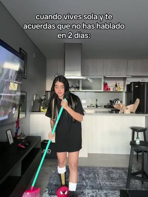 A post by @yurielkysojeda on TikTok caption: ayuda