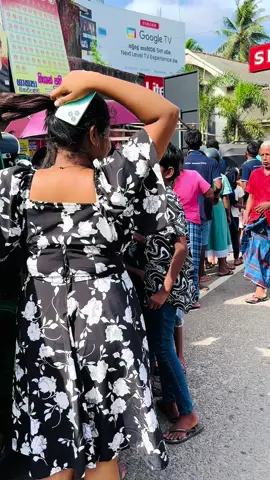 A post by @lakshanisandunika9 on TikTok caption: Bee mart අපේ පලවෙනි දන්සල ❤️❤️❤️    #srilankatiktok #foryou #trending #fyp #trendingtiktok #slkorea 