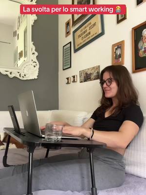 A post by @chiaras.italiano on TikTok caption: Tavolo pieghevole per chi lavora da casa 👩‍💻  _ #ad #work #worklife #workfromhome #smart #smartworking #smartwork #laptopbedtable #laptoptable #bedtable #working #lavorodacasa #lavorare #lavoraredacasa 