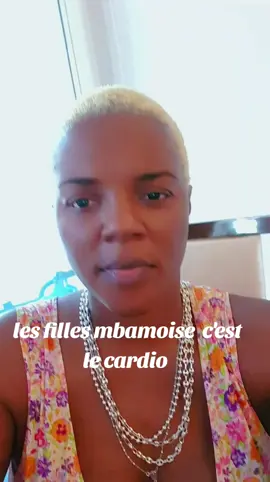 A post by @dolpezlitalienne1234 on TikTok caption: #respect #gabon🇬🇦 #cotedivoire🇨🇮 #camerountiktok🇨🇲 #mario #comediajlynsky #paris #humor #paris 