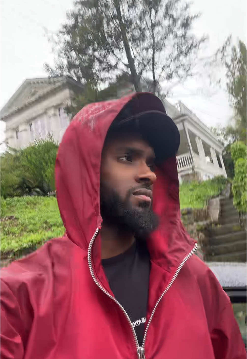 A post by @1gingsing on TikTok caption: BAY RAIN FROM MAWNIN!!! #fyp 