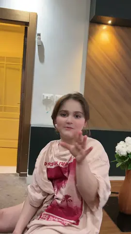 A post by @liaeljoni1 on TikTok caption: @ليا الجوني 