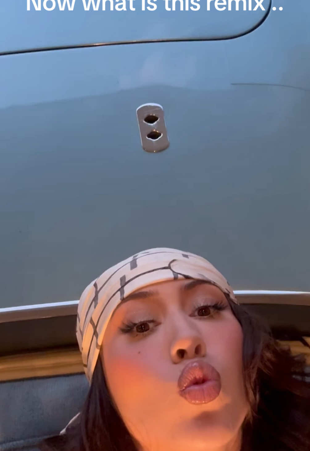 A post by @kaliuchis on TikTok caption: plz let this song take a nap 