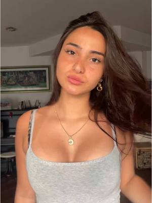 A post by @cliziaquagliooo on TikTok caption: No description needed 