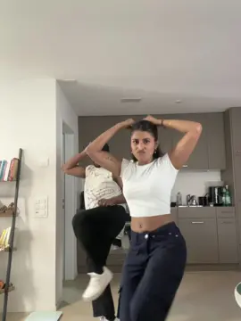 A post by @virushigaasrikuma1 on TikTok caption: Can you feel the vibes? 😍 @Anu Shan  #fyp 