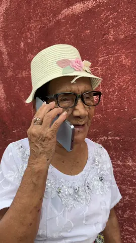 A post by @abuelalita81 on TikTok caption: Que carrasooo 😫🤣 #guatemala🇬🇹viral 