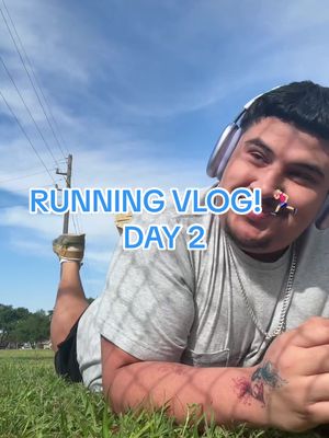 A post by @notandierhoe on TikTok caption: Been going thru it chat but im hereeeee PLS GET ON MY BUTT ABOUT DAY 3!