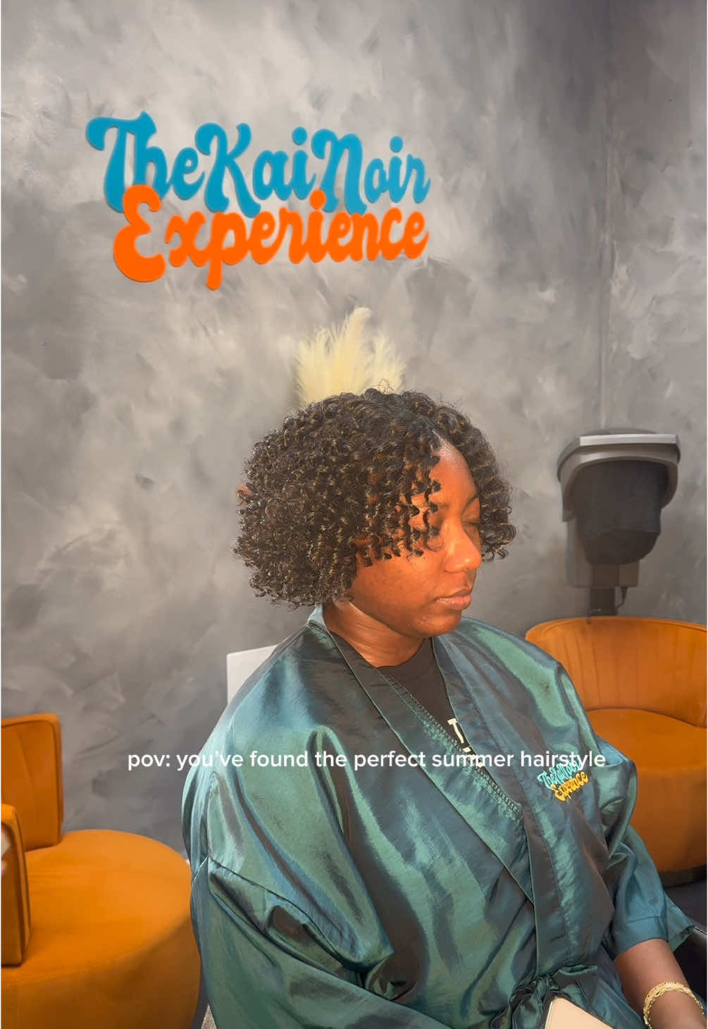 A post by @thekainoirexperience on TikTok caption: I love a good rod set🥰🌸 • • • #houston #houstonstylist   #htxstylist  #houstonhairstylist #houstonsilkpress #htxsilkpress #houstoncolorist #htxcolorist #houstonhairdye #houstoncolorspecialist #naturalhair #naturalhairinspo #hairinspo 