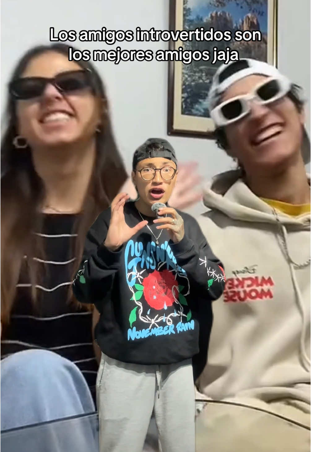 A post by @nicolasrincon_0 on TikTok caption: Presenten amigos que sean así yo los amo con mi corazón #longervideos #parati 