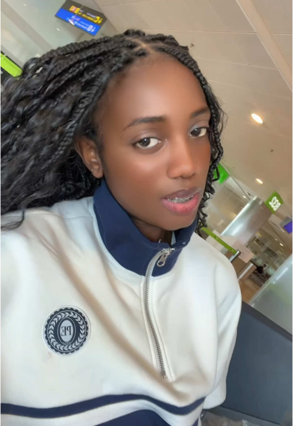 A post by @raitaofficiel on TikTok caption: 🛫