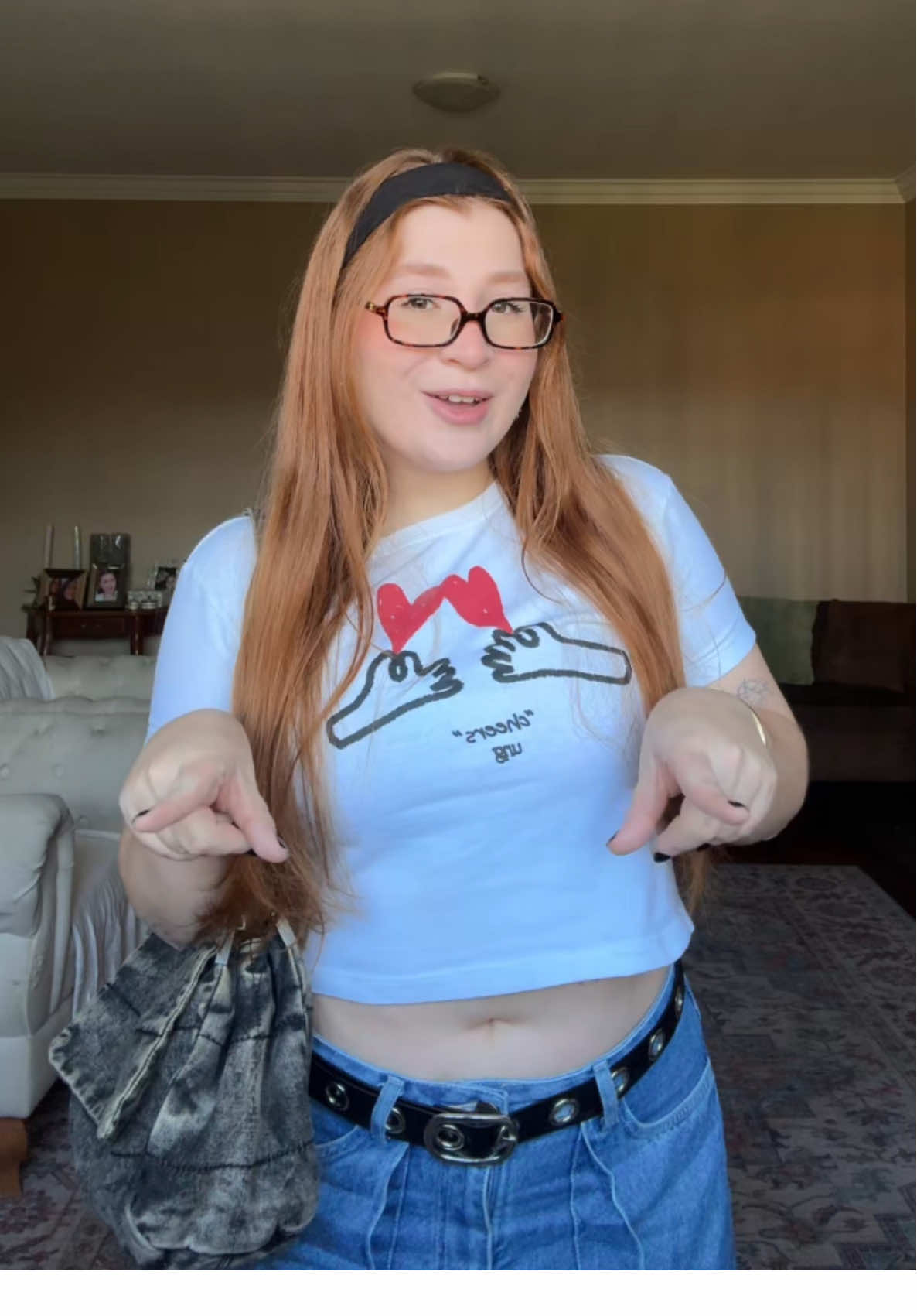 A post by @giugarciar on TikTok caption: Indo para a faculdade🫶🏻