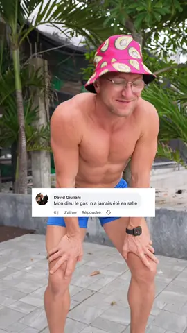 A post by @primus.training on TikTok caption: Quand sur chaque vidéo, il y a un message. Ce n’est plus de la haine, mais bien une forme d’admiration… Alors guette les finitions david 😉 #Fitness #musculation #haters #goodvibes #biendanssapeau