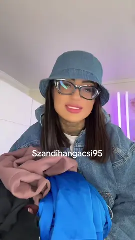 A post by @szandihangacsi3 on TikTok caption: #insta szandihangacsi_#insta#budapest #💜 #vinted 