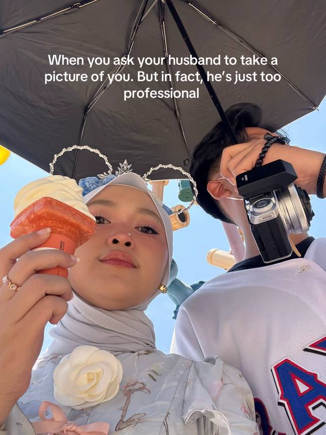 A post by @ddhivaaaa on TikTok caption: 🙂‍↔️🙂‍↔️🙂‍↔️🙂‍↔️