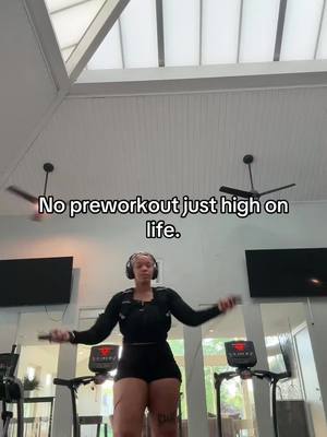 A post by @dontstareitsrudeee on TikTok