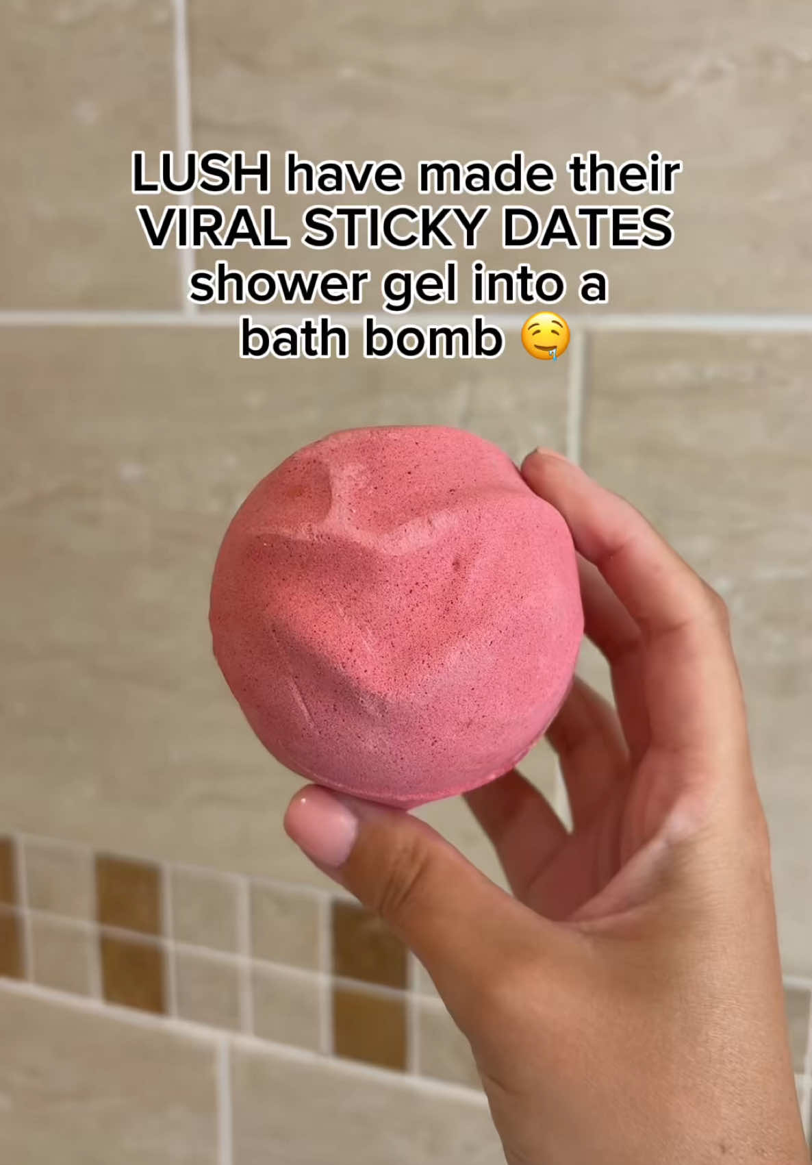 A post by @lushreview on TikTok caption: LUSH sticky dates bath bomb?😍 #CapCut #viral #lushcommunity #foryoupage #lushproducts #fyp #viralvideo #viraltiktok #foryou #lush #lushbath #lushcosmetics #bathbomb #foryoupageuk 