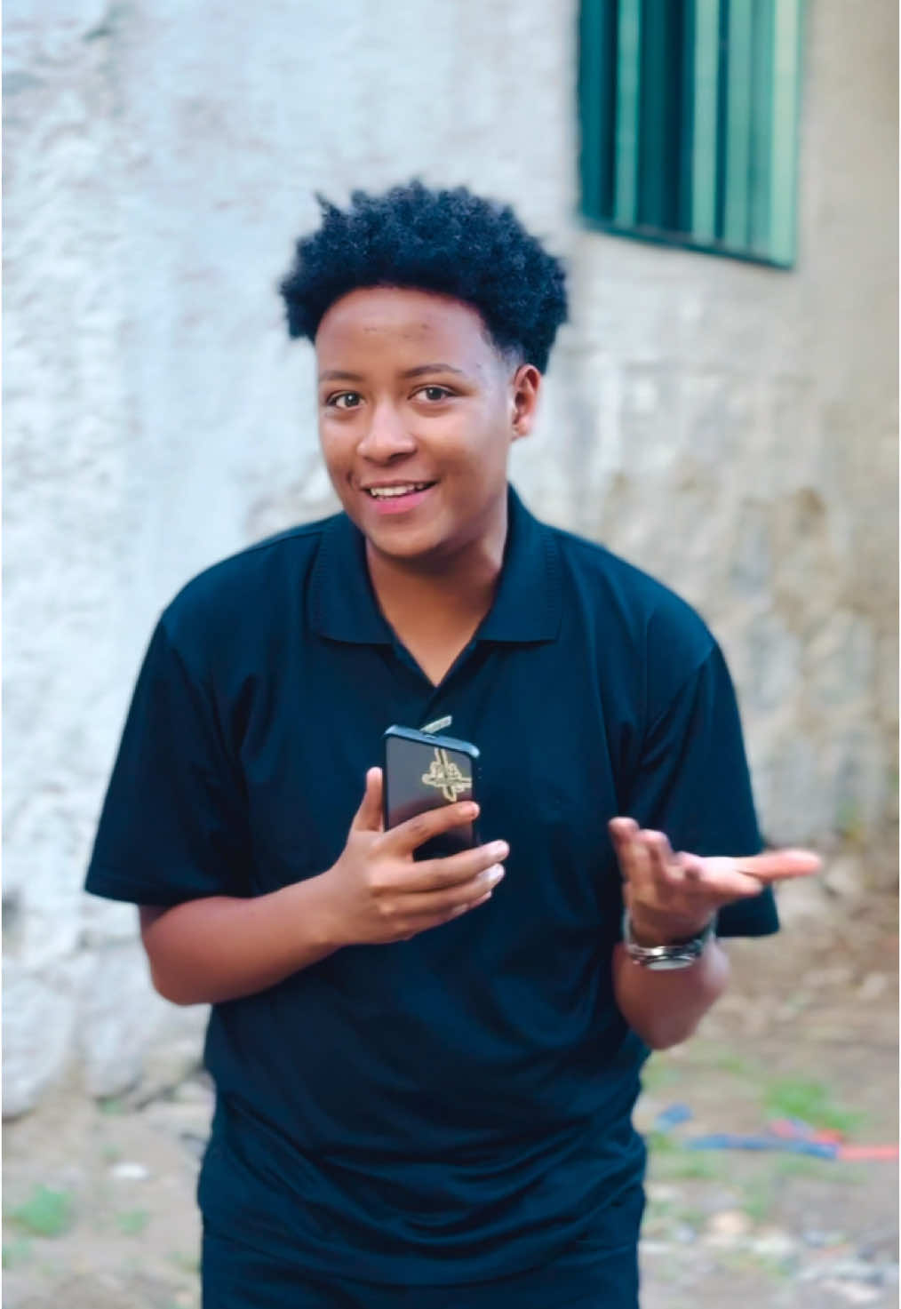 A post by @johnsololife on TikTok caption: @lindabedilu  