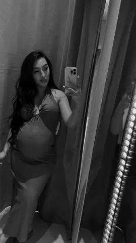 A post by @__rebecaa.02__ on TikTok caption: #CapCut🤎