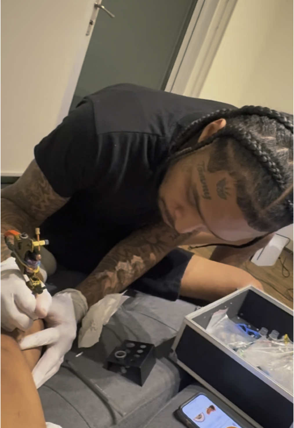 A post by @bandhunta_izzy on TikTok caption: Gave dat 🥷 a Daffy duck Orioles Logo 🤣