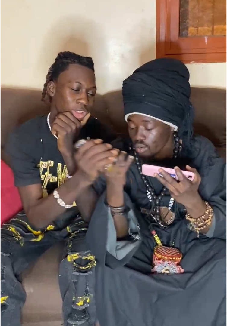 A post by @canaboulg221 on TikTok caption: Thieye li mene nama raye 😃😃@Bruno💫vava🇲🇦🇸🇳 @Gaye Yamar 