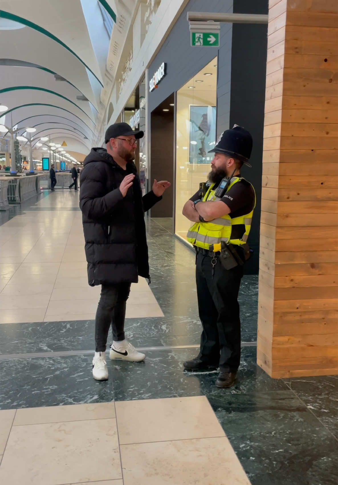A post by @arroncrascall on TikTok caption: It doesn’t work! #fyp #foryour #doesntwork #sorry 